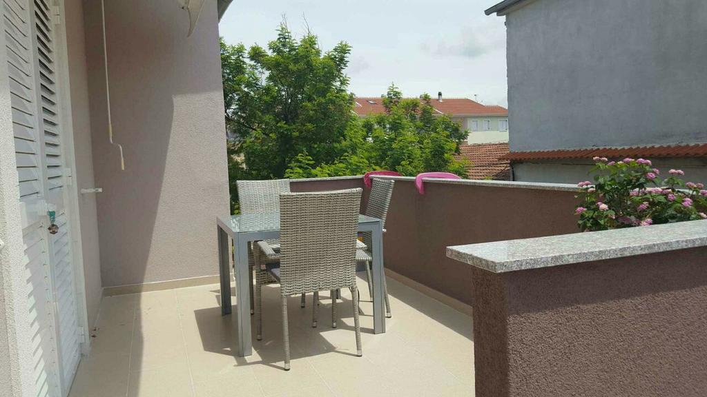 Antonija Apartments With Pool Weißenburg Exterior foto