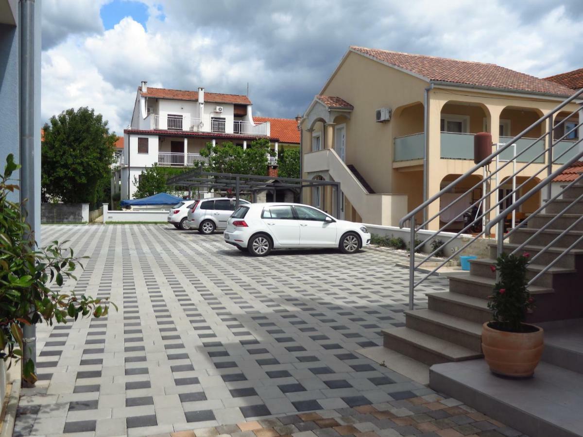 Antonija Apartments With Pool Weißenburg Zimmer foto